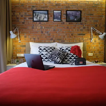 Sl Industry Hotel 4*