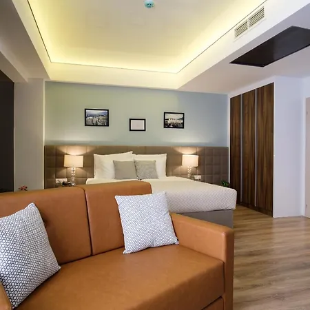 Hotel Sl Industry 4*