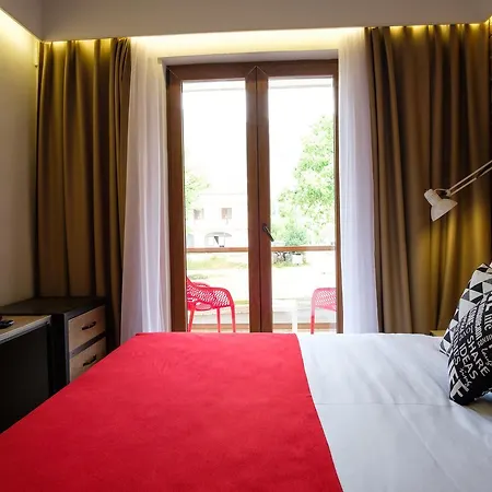 Hotel Sl Industry 4*