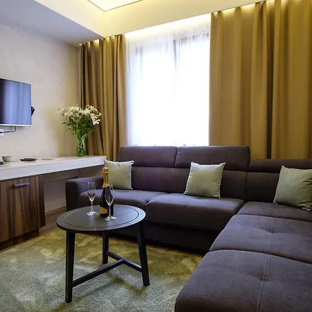 Hotel Sl Industry 4*